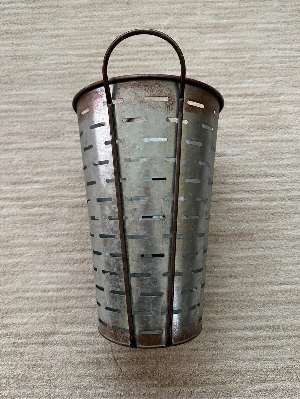Olive Bucket Basket Vintage Galvanized Metal Vase Decor Farmhouse Country